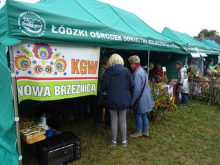 ”Jesień w polu i ogrodzie – Kościerzyński Dzień Ziemniaka” - dopisali zarówno wystawcy jak i kupujący
